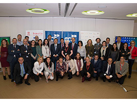 •	FCC Medio Ambiente receives the Paralympic champion Marta Arce Payno at its Las Tablas corporate headquarters