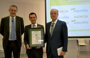 FCC Aqualia, primera empresa española que calcula y certifica su huella de carbono en España