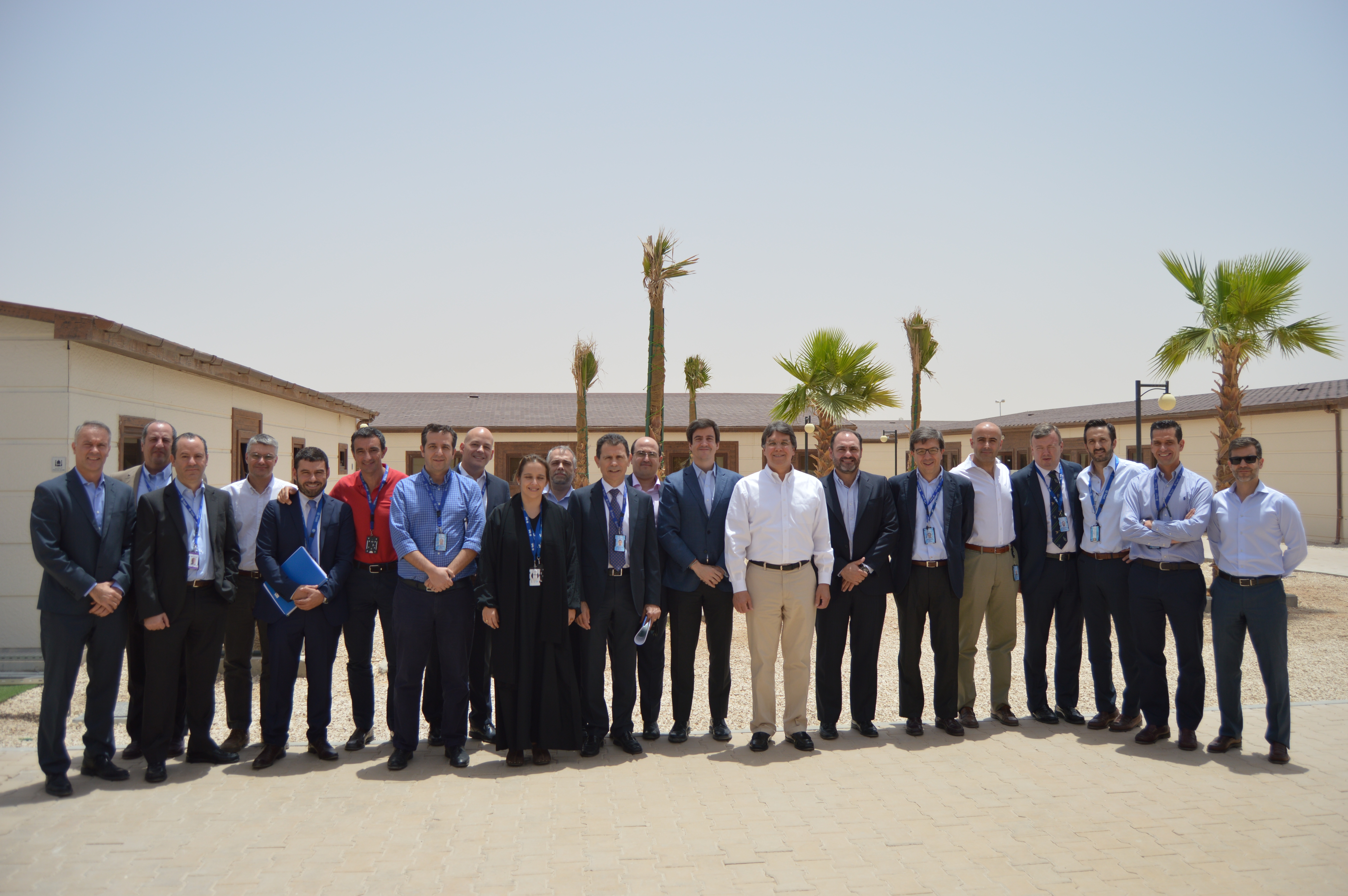 Carlos M. Jarque se reúne con la plantilla de FCC en Riad (Arabia Saudí)