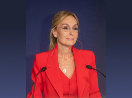 Esther Alcocer Koplowitz asiste a la recepción ofrecida por Emmanuel Macron con motivo de su visita oficial a España