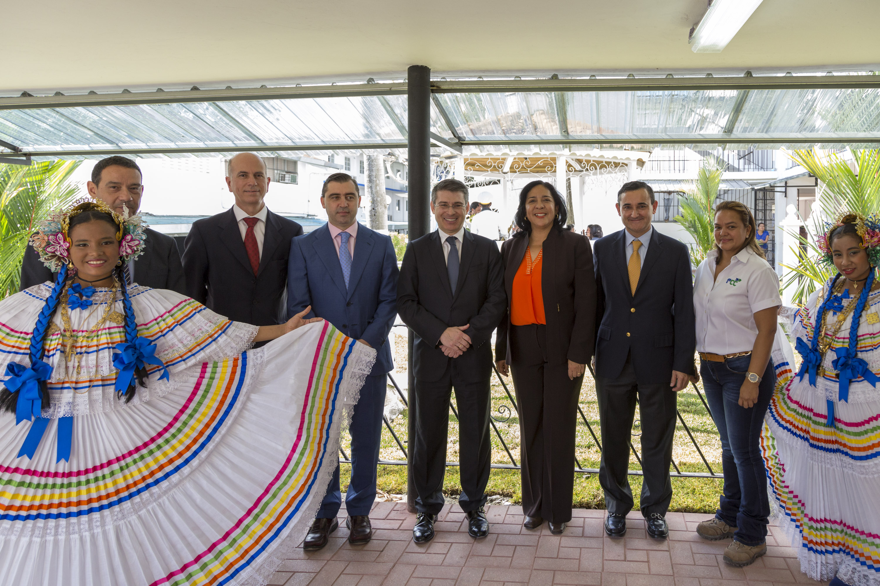 FCC modernises facilities at the Instituto Rubiano as part of the programme 'Mi Escuela Primero' (My School First)