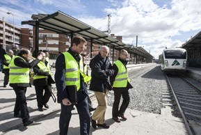 The Chairman of the Administrator of Railway Infrastructure (ADIF), Gonzalo Ferre Moltó, pays a visit to the Railway Artery System in Palencia