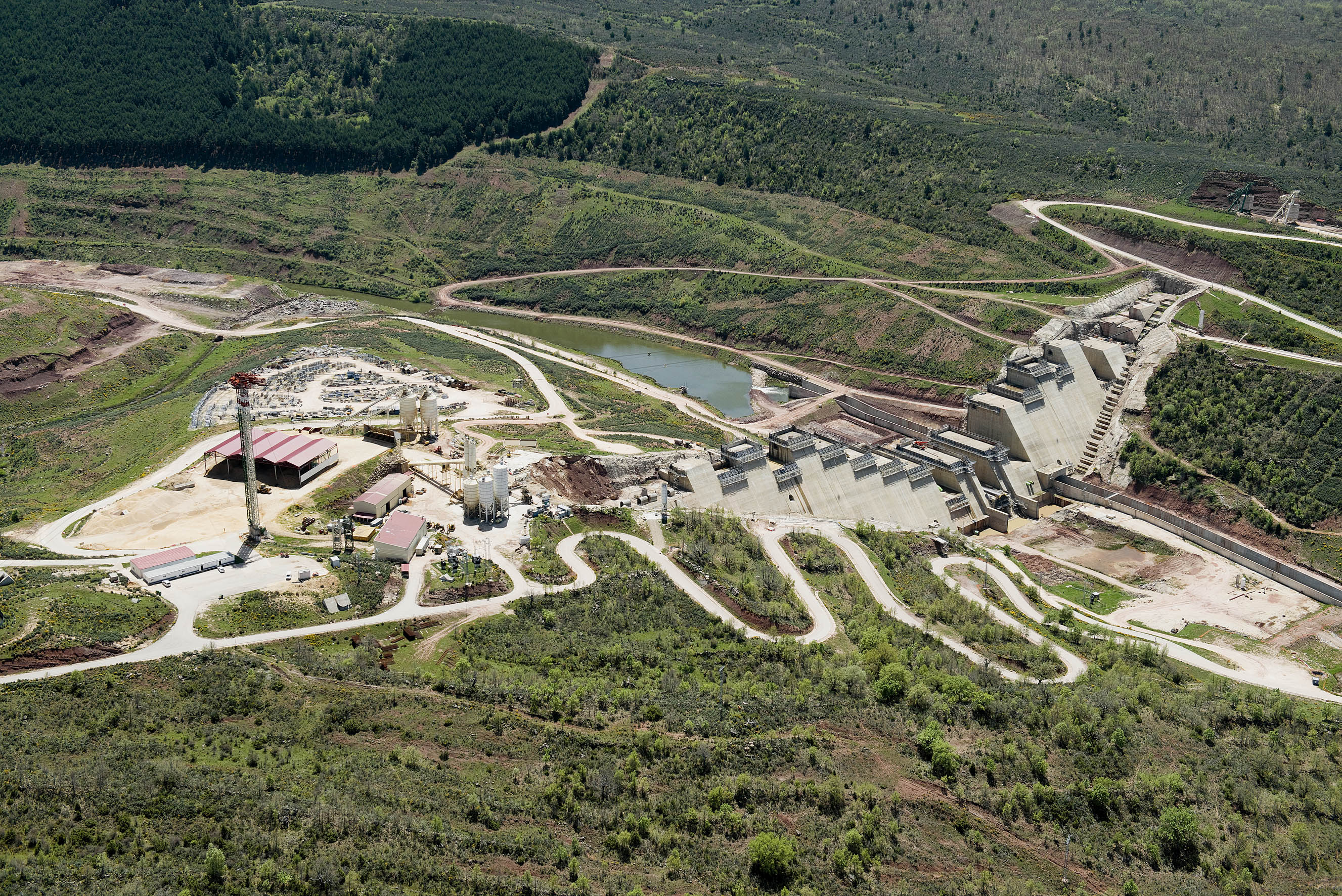 Grado de avance de la presa de Castrovido